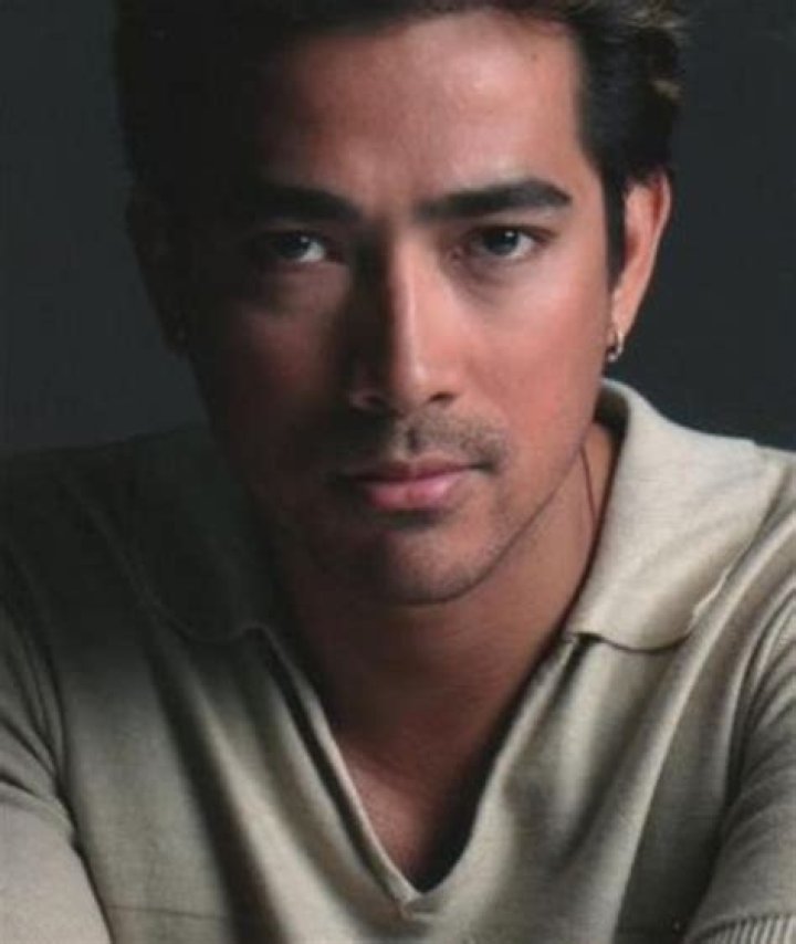 Actor Raymond Bagatsing