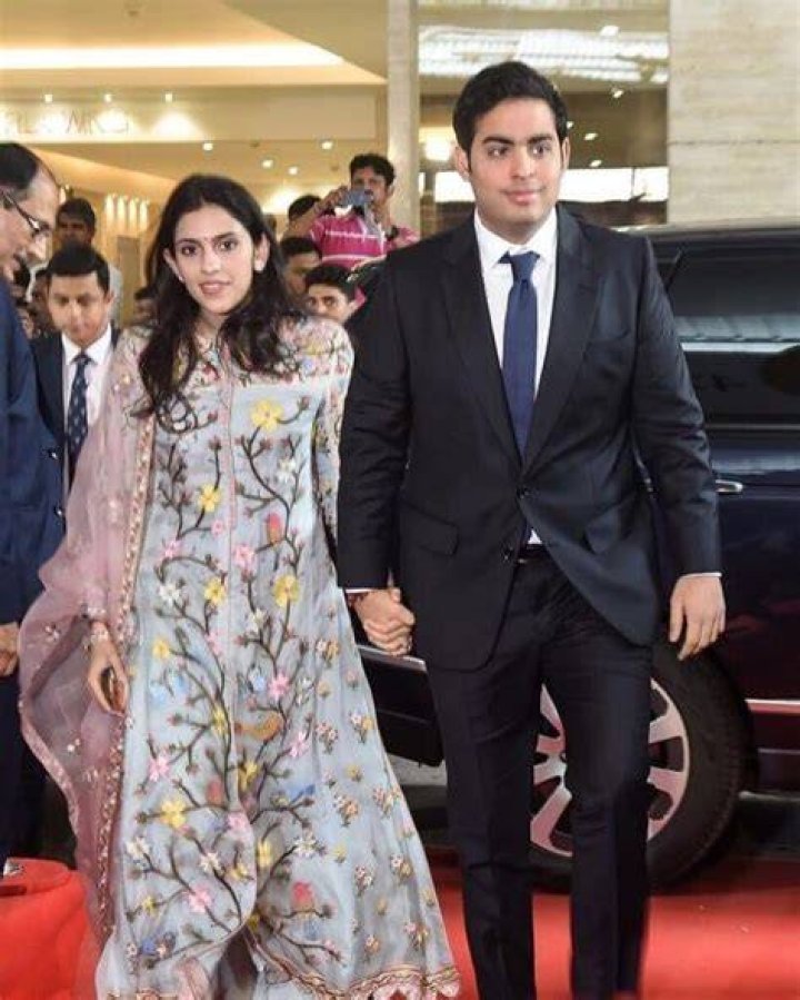Akash Ambani Net Worth
