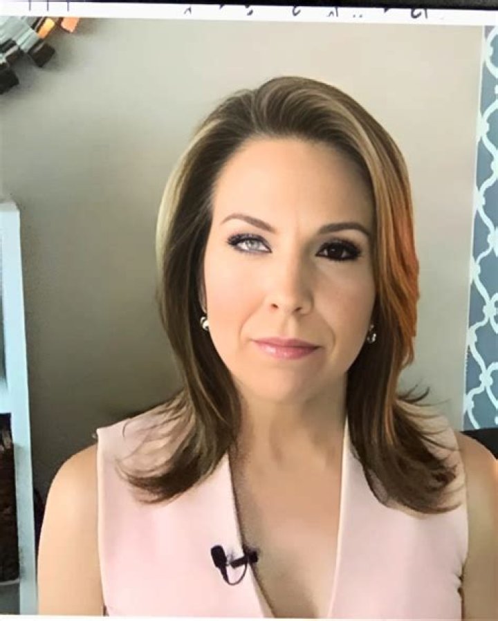 Alicia Acuna serves as an new reporter in fox news