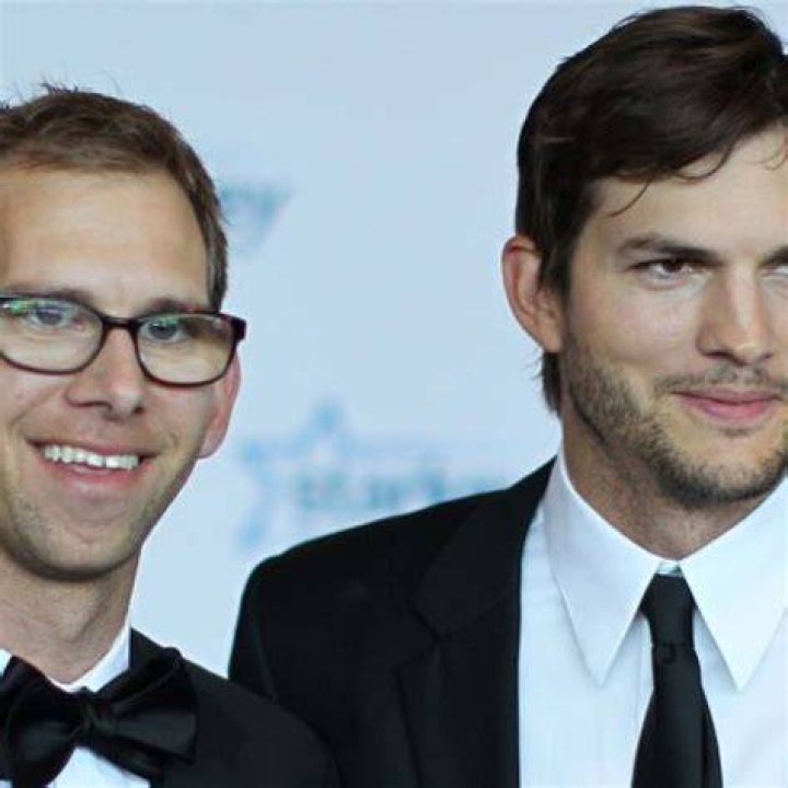 Ashton Kutcher and His Brother Michael in an Event Source hellomagazine