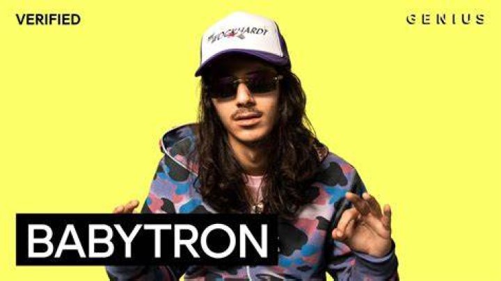 Babytron football lyrics