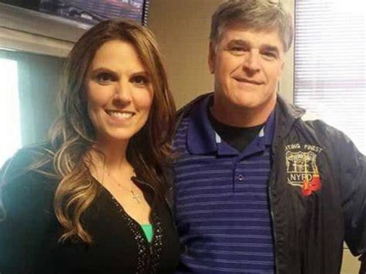 Jill Rhodes with her Two kids.