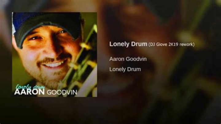 Lonely dj aaron lyrics