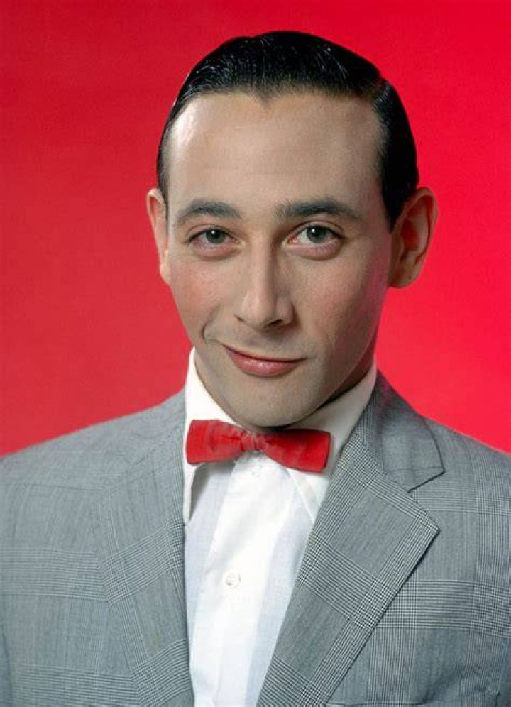 Paul Reubens Aka Pee Wee Herman Dating Debi Mazar And Was In Relationship
