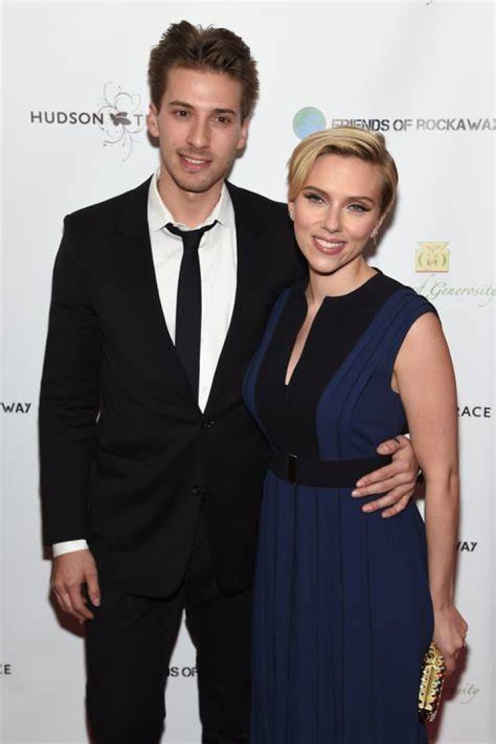 Scarlett and Hunter Johanson - Celebrity Twins