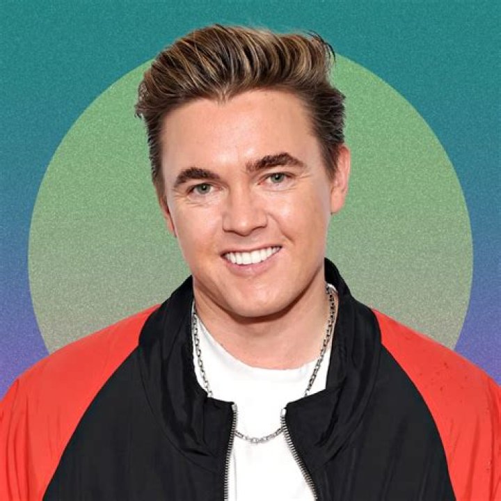 Speculation Surrounding Jesse McCartney's Alleged Plastic Surgery