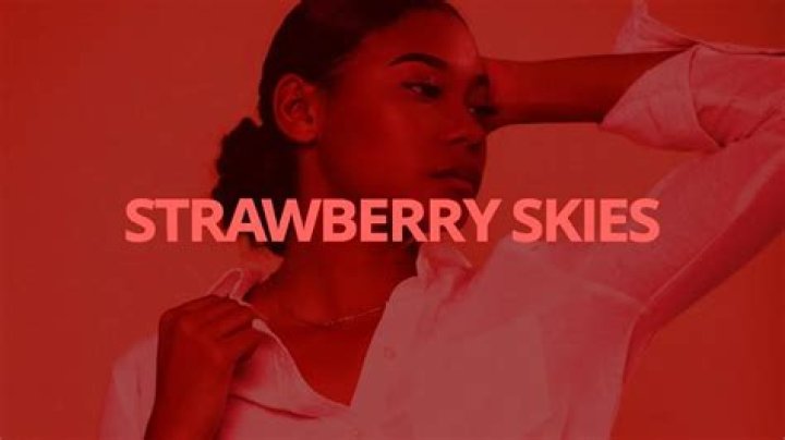 Strawberry skies lyrics